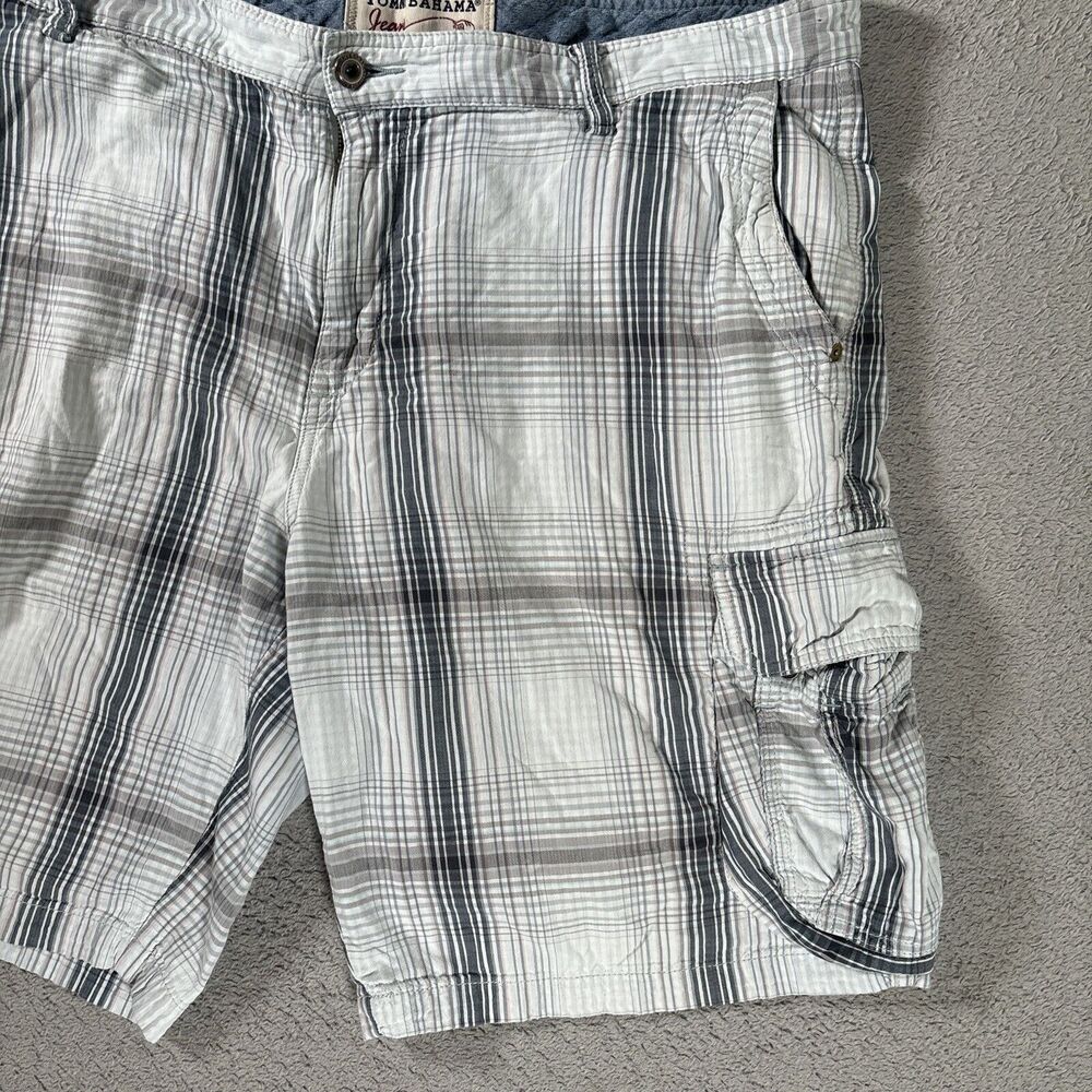 Tommy Bahama Jeans Men’s Size 40 Cargo Shorts Plaid Blue Gray White - Picture 2 of 11